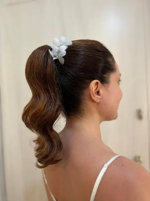 11.hair-glam-efi-moisiadou-brides